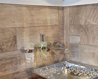 Bruntwoodlodge - Adults Only - Tamahere