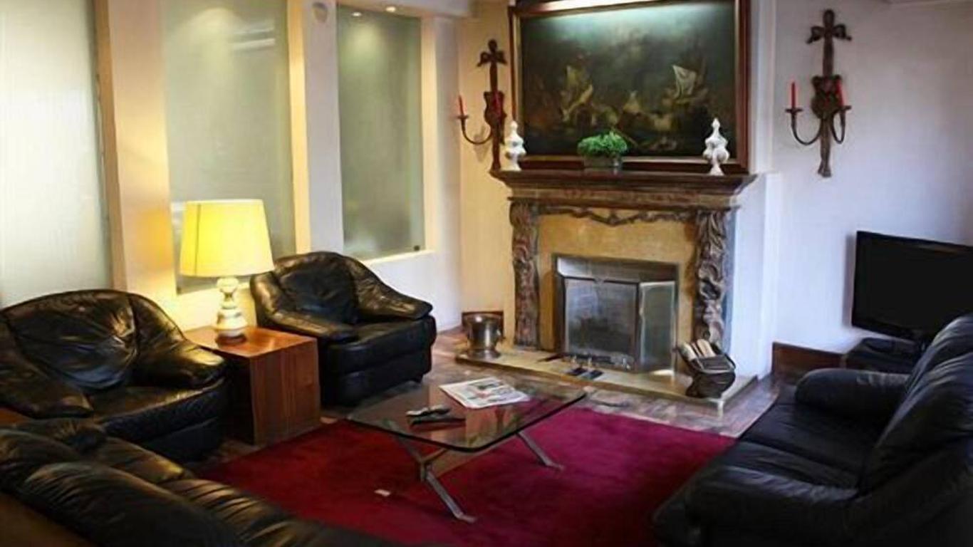 هوتل فايس - ري