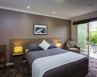 Quality Hotel Bayswater - Perth - Bedroom