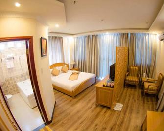 Madella Hotel - Cần Thơ - Schlafzimmer