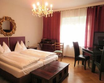 Stadtvilla Auerhahn - Vöcklabruck - Habitación