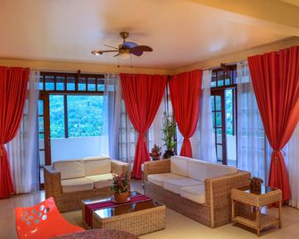 Tribal Hills Mountain Resort - Puerto Galera