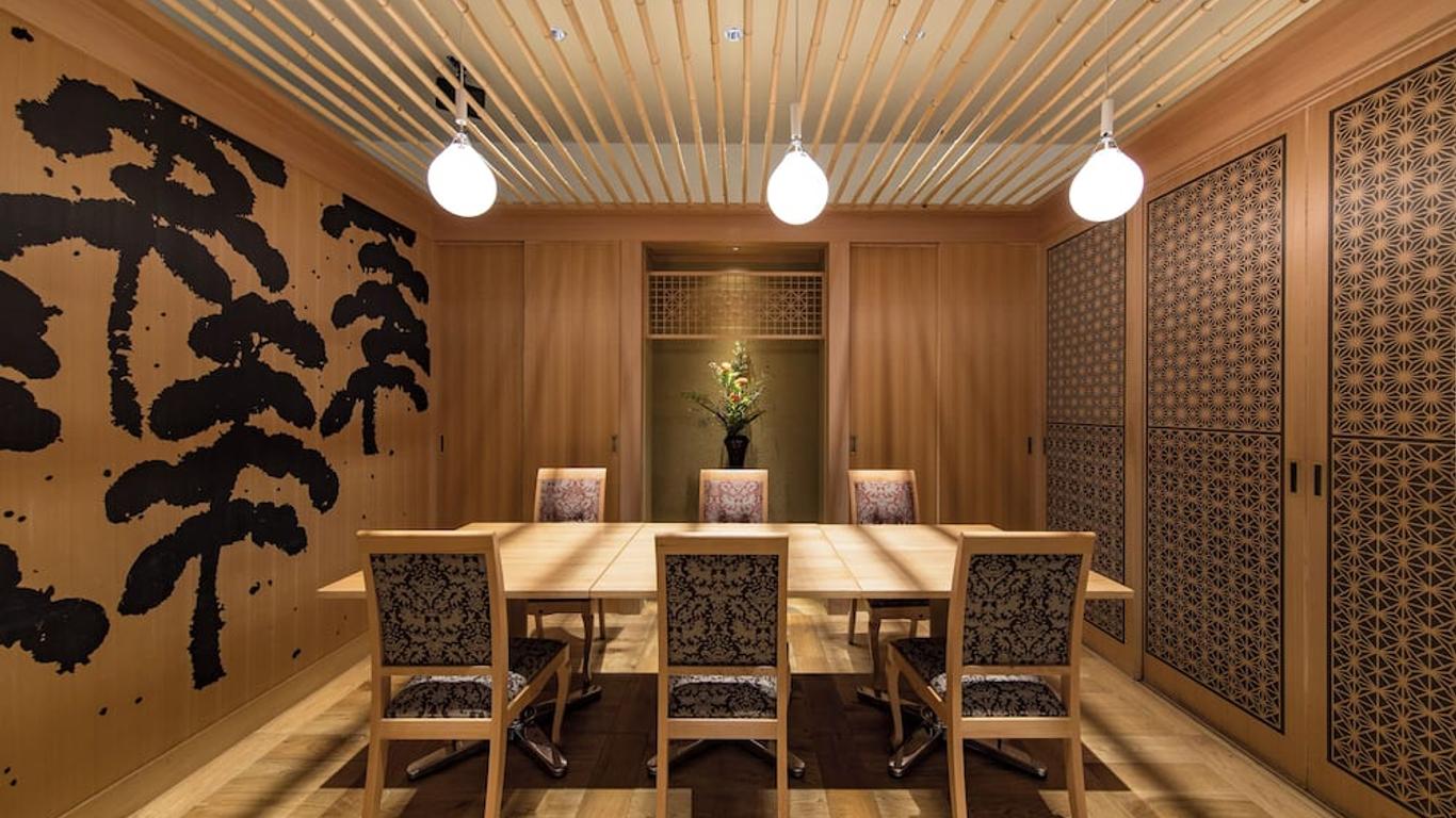 Jr Kyushu Hotel Blossom Oita
