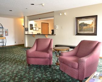 Carrington Inn & Suites - Carrington - Lobby