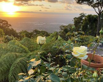 Sky High Paradise- city and sunset views of Melbourne - Mount Dandenong - Vista del exterior