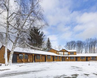 Studio Suite #2 at The Lodge | Minutes from Sunapee Harbor & Mount Sunapee - Sunapee - Edificio