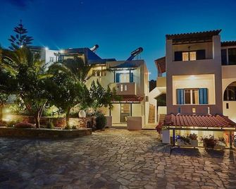 Irene Studios - Kato Agios Petro