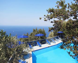 Baia Serena - Vico Equense - Pool