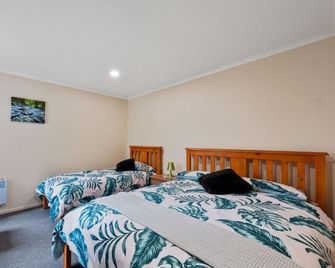 Mount Sunset - Mt Maunganui Townhouse - Mount Maunganui
