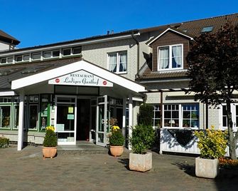 Ladiges Gasthof - Wedel - Edificio