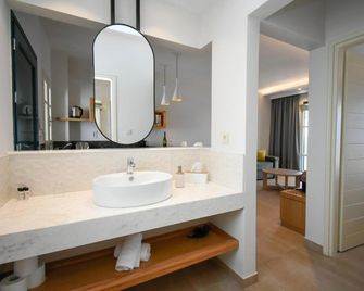 Elena Village - Masouri