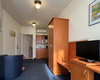 Suite Hotel 900m zur Oper - Vienna - Bedroom