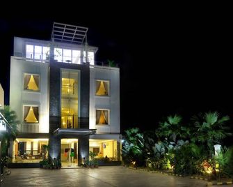 Hotel Bumi Banjar - Banjarmasin - Edificio