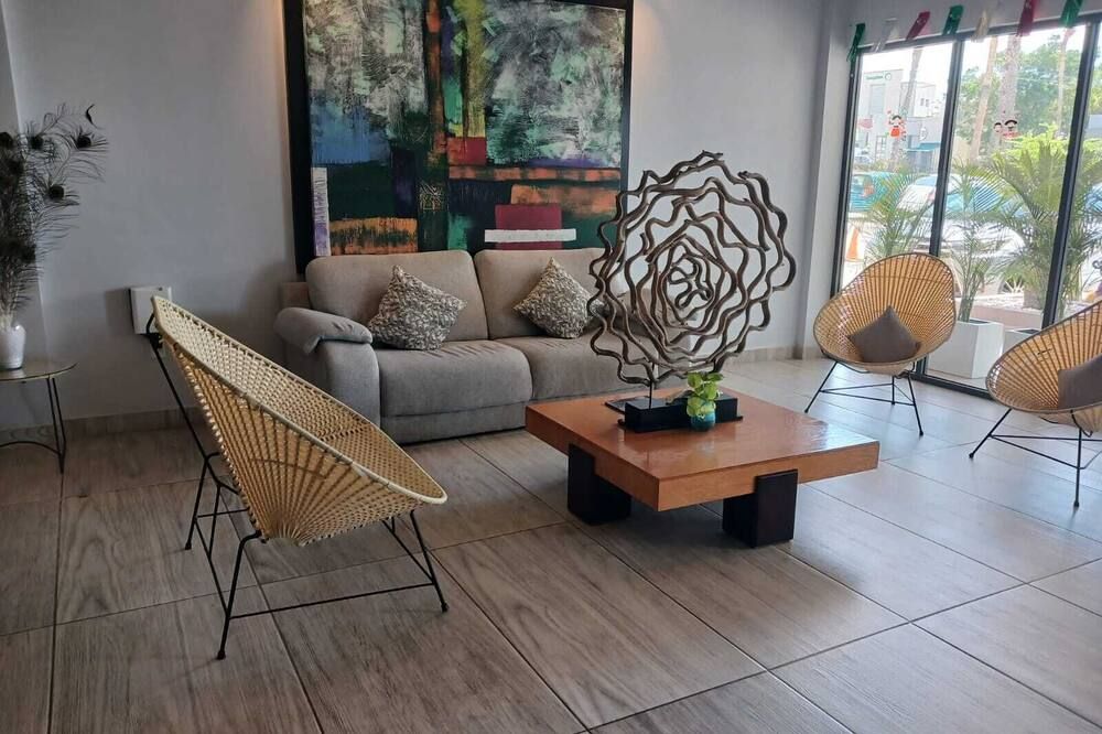 هوتل آند سويتس لاس بالماس - سان خوسيه ديل كابو - غرفة معيشة