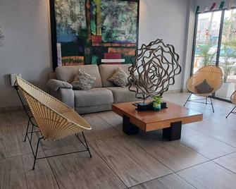 Hotel & Suites Las Palmas - San José del Cabo - Sala