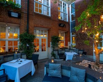 The Roseate Reading - Reading - Bangunan