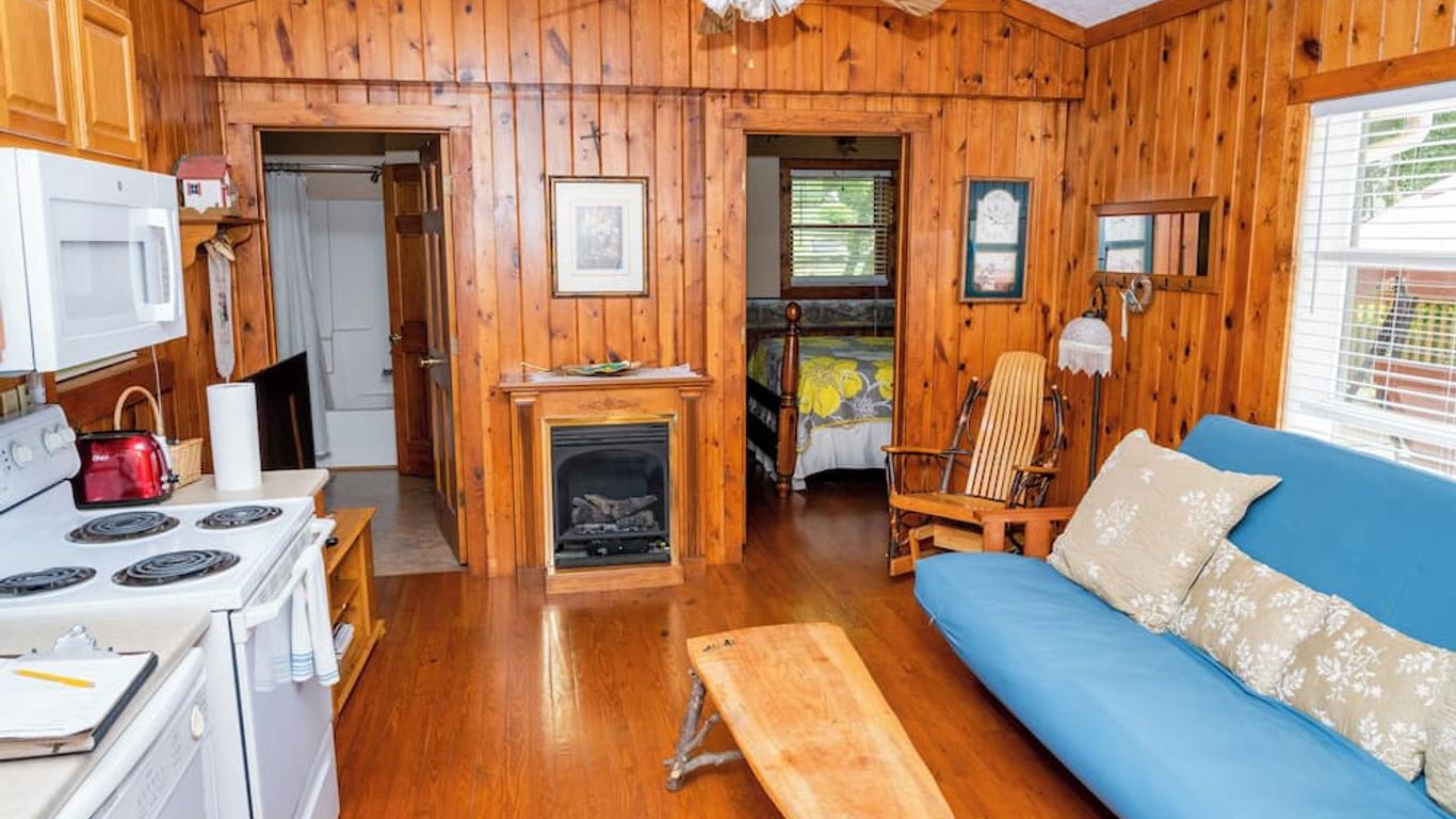Mountain Aire Cottages, Inn, & Glamping
