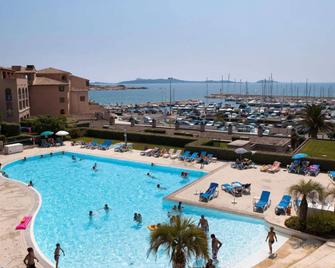 Rivages de Coudoulière by Pierre & Vacances - Six-Fours-les-Plages - Bazén