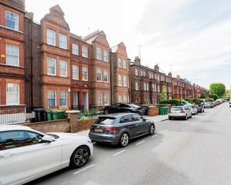 Veeve - Contemporary Studio in Swiss Cottage - London - Outdoor view