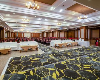 Marugarh Resort and Spa - Jodhpur - Sala de reuniones
