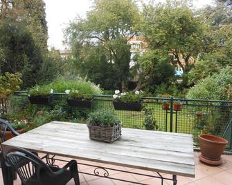 B&B Capitaine Piret - Bruxelles - Balcon
