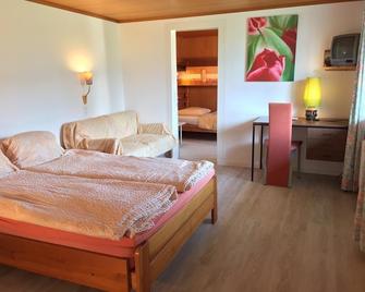 Hotel Rössli - Alpnach - Bedroom