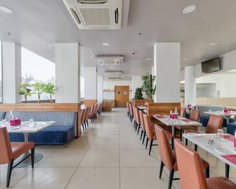 Ginger Surat City Centre - Surat - Ресторан