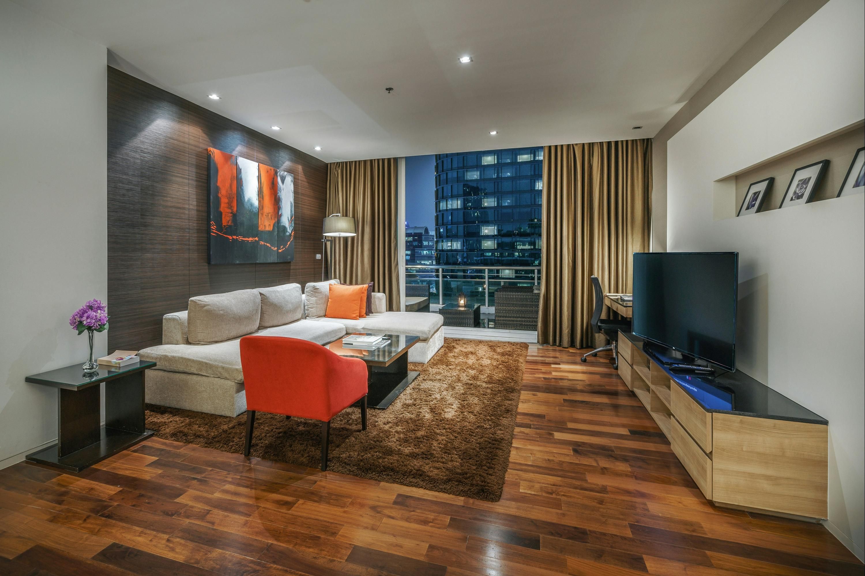 MUU Bangkok, Small Luxury Hotels of the World