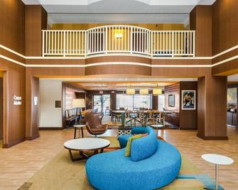 Fairfield Inn & Suites by Marriott Des Moines West - West Des Moines - Salónek