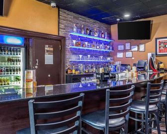 Quality Inn Perry - Forsyth - Bar