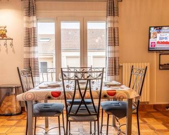 La bulle de Vichy Maison 4 pers tout confort - Vichy - Sala pranzo