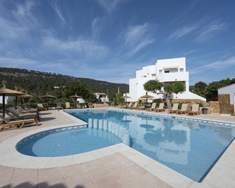 Apartamentos Blanco Sol - Sant Josep de sa Talaia - Zwembad