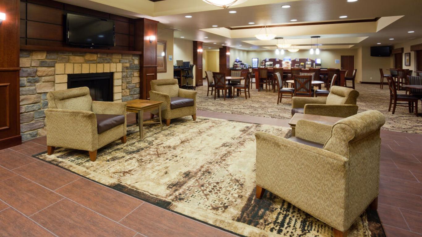 Holiday Inn Express & Suites Minneapolis Sw - Shakopee