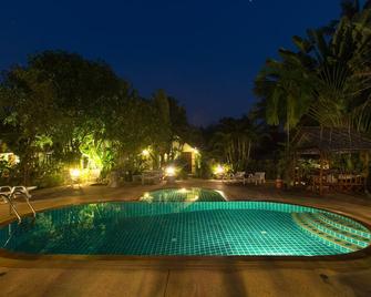 Ladda Resort - Khao Lak - Pool