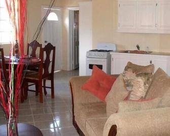 Summers Inn - Gros Islet - Sala de estar