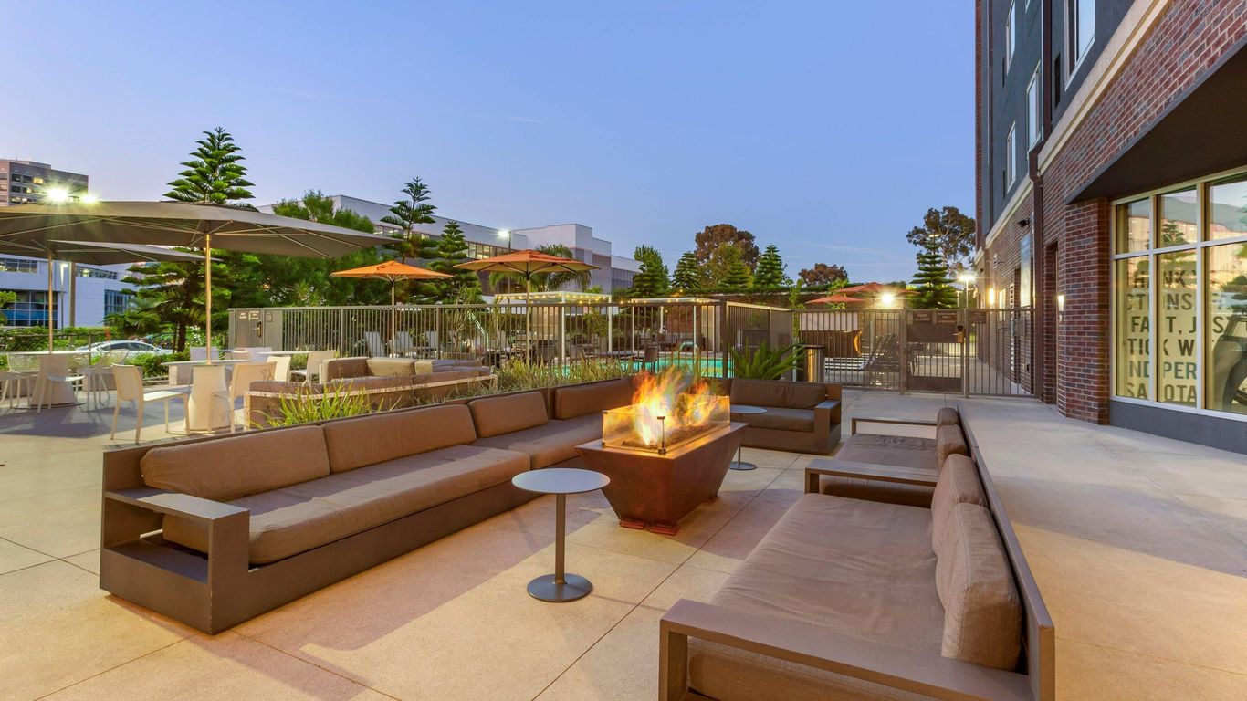 Cambria Hotel Los Angeles LAX Airport