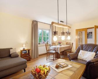 Ferienwohnung Hönneblick - Balve - Huiskamer