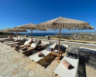 Villa Mira Paros - Luxury Suites - Parikia - Patio