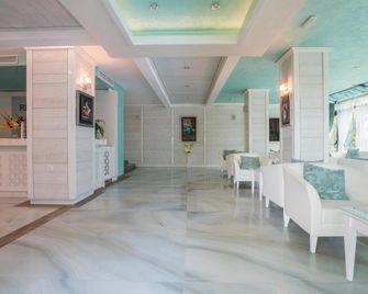 Perla Royal Hotel - Primorsko - Lobby