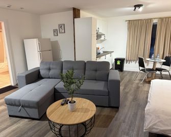 Hôtel Saint-Côme - Saint-Côme - Living room