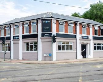 Trivelles Hotels Eccles New Road - Salford - Rakennus
