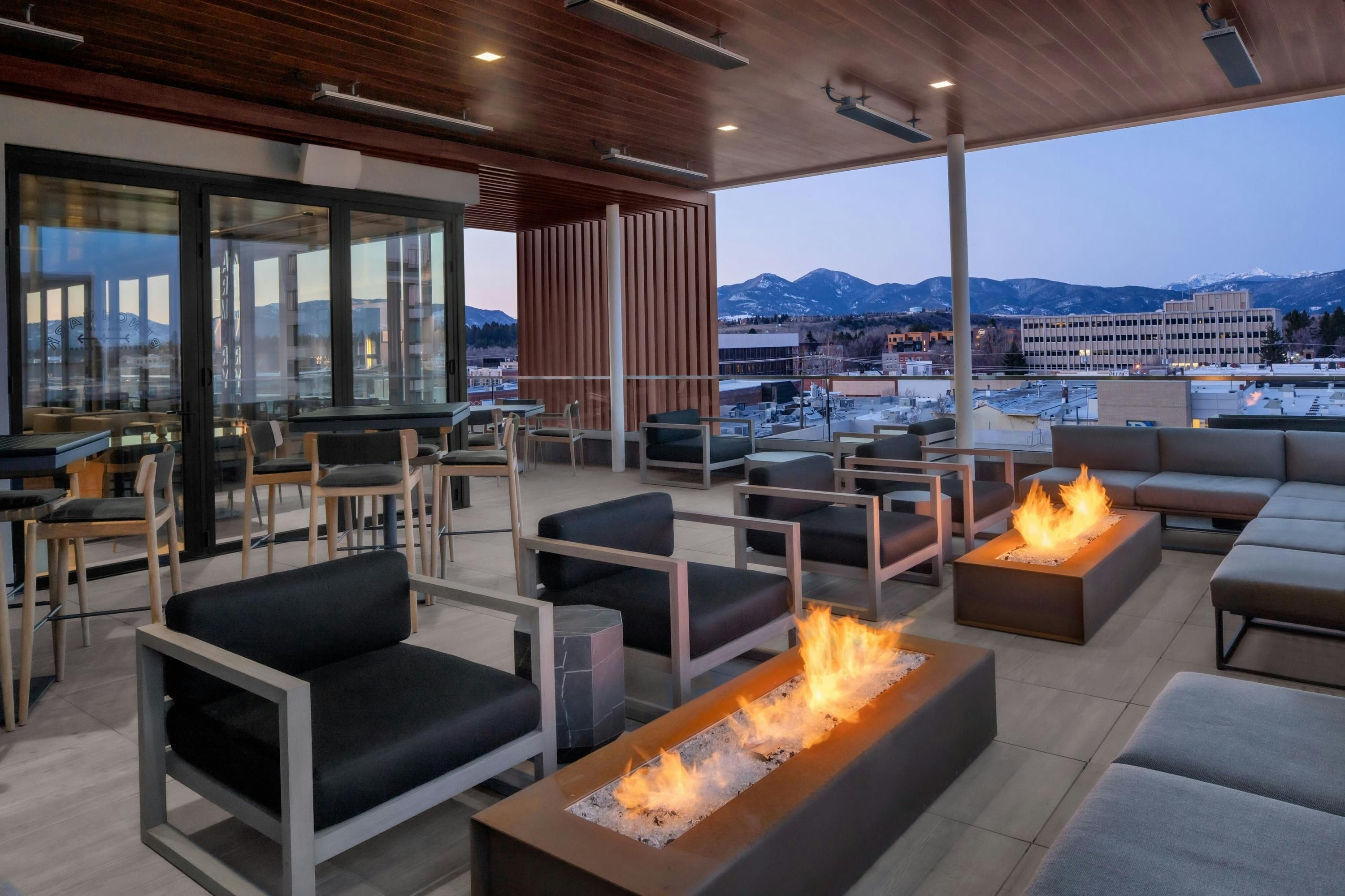 AC Hotels by Marriott Bozeman Downtown - Bozeman - Bar