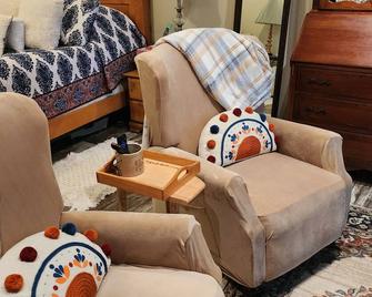 Cozy apartment with WiFi and AC in enjoyable Prescott Valley, and outdoor space - Prescott Valley