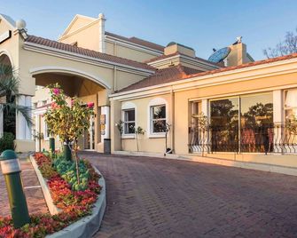 Mercure Johannesburg Midrand Hotel - Johannesburg - Building