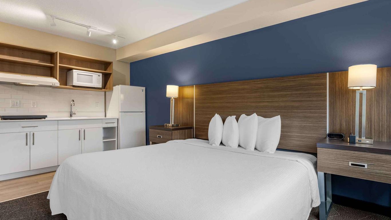 Extended Stay America Premier Suites - Portland - North