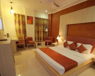 Hotel Rajshree - Chandigarh - Bedroom