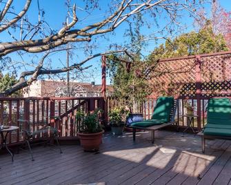 Gorgeous 4 Bedroom Victorian Townhouse - Oakland - Balkong
