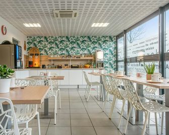 Appart'City Classic Nîmes Centre - Nîmes - Restaurant