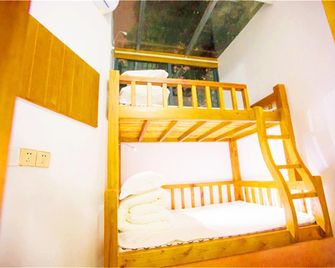 Edinburgh Hostel - Zhangjiajie - Escadas