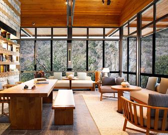 Taj Rishikesh Resort & Spa Uttarakhand - Rishikesh - Area lounge